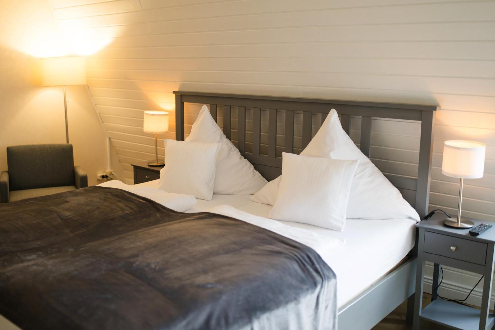 Kröv Ratskeller Hotel & Restaurant מראה חיצוני תמונה