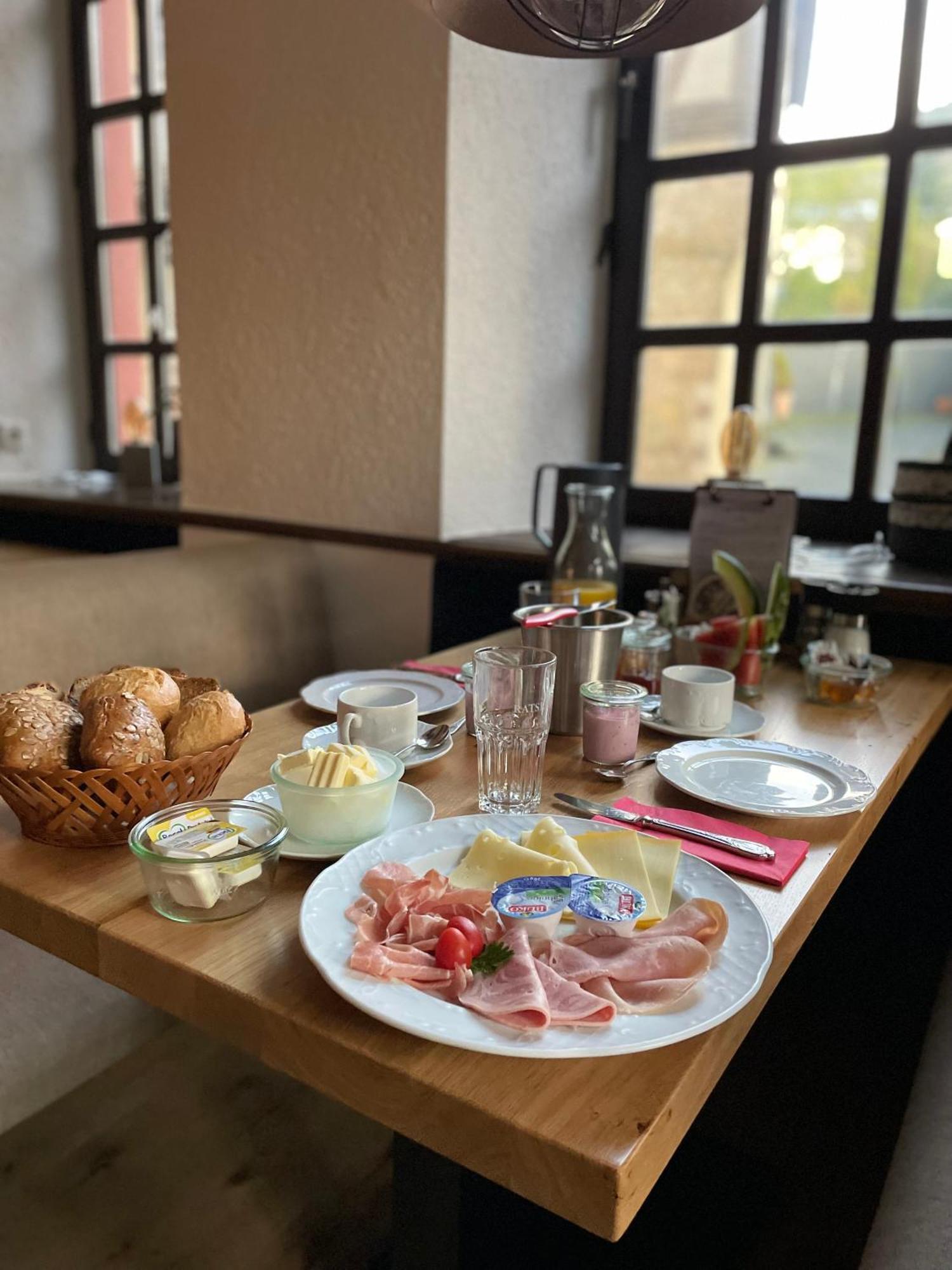 Kröv Ratskeller Hotel & Restaurant מראה חיצוני תמונה